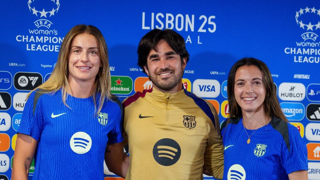 Alexia Putellas, Pere Romeu y Aitana Bonmatí Alexia Putellas, Pere Romeu y Aitana Bonmatí