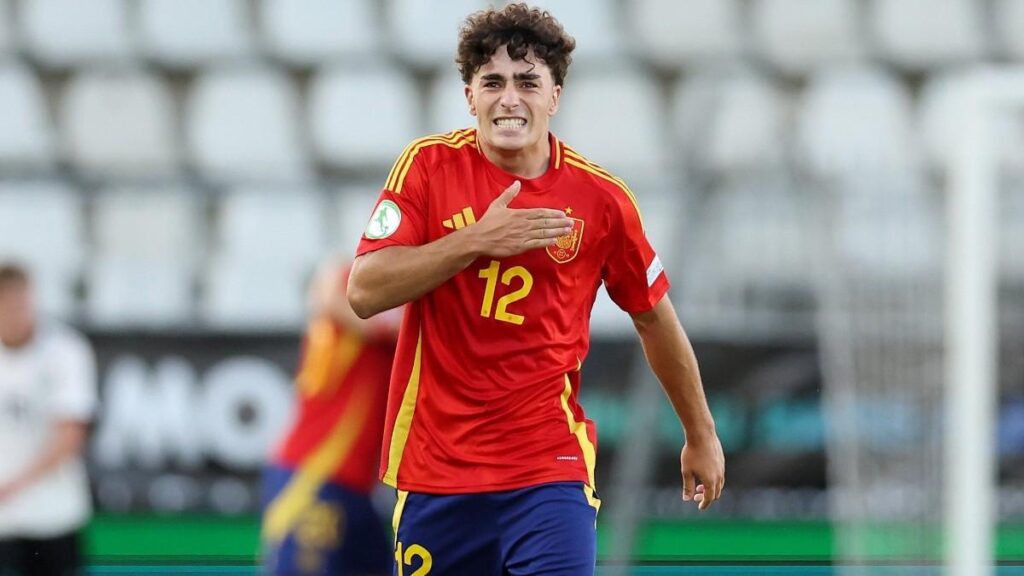 Jan Virgili, jugador del Barça, en la semifinal del Europeo Sub 19 con España
