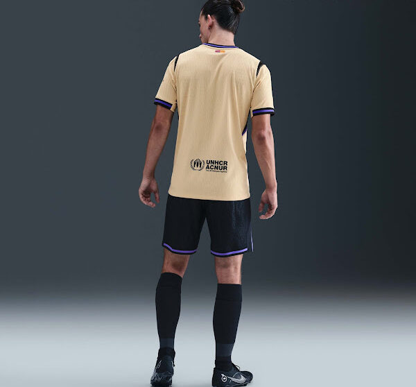 Segunda equipación Barça 2025/26