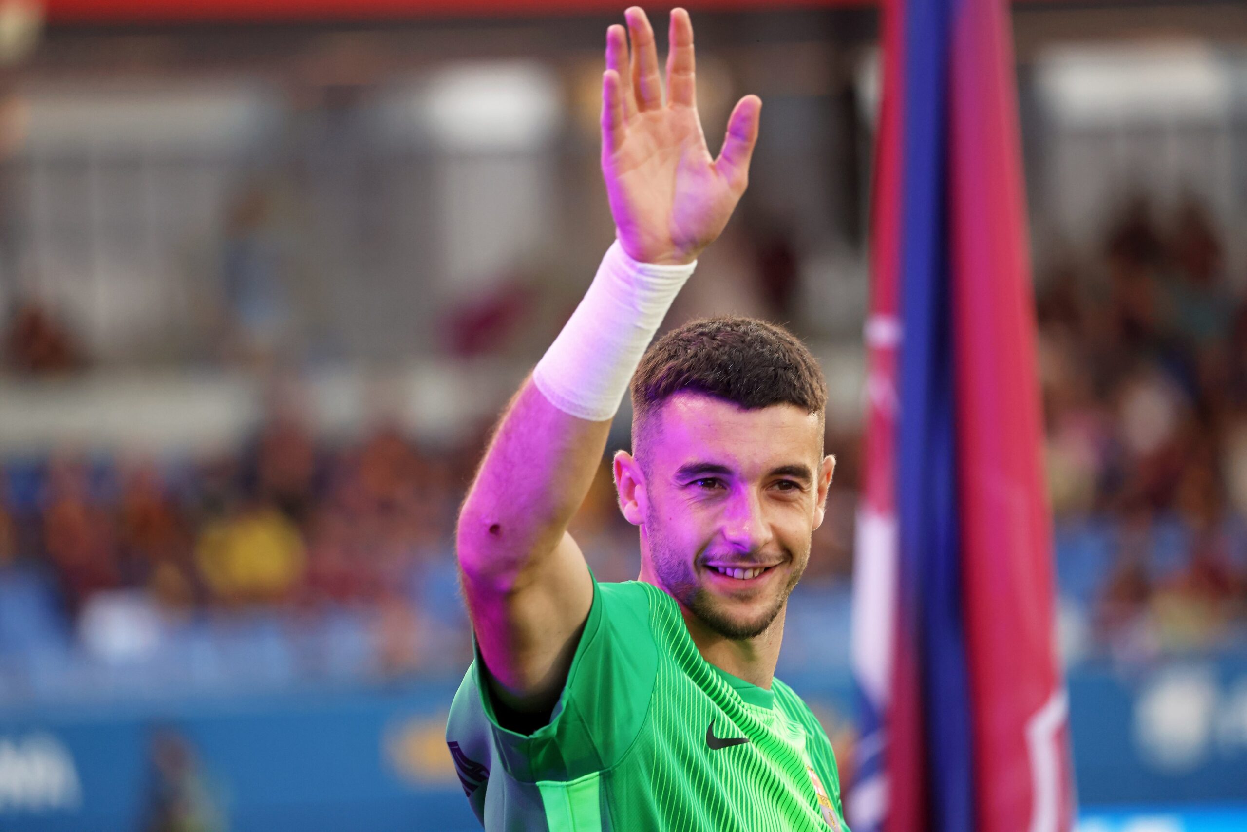 Joan García en la presentación oficial de la plantilla del Barça en el Trofeo Joan Gamper