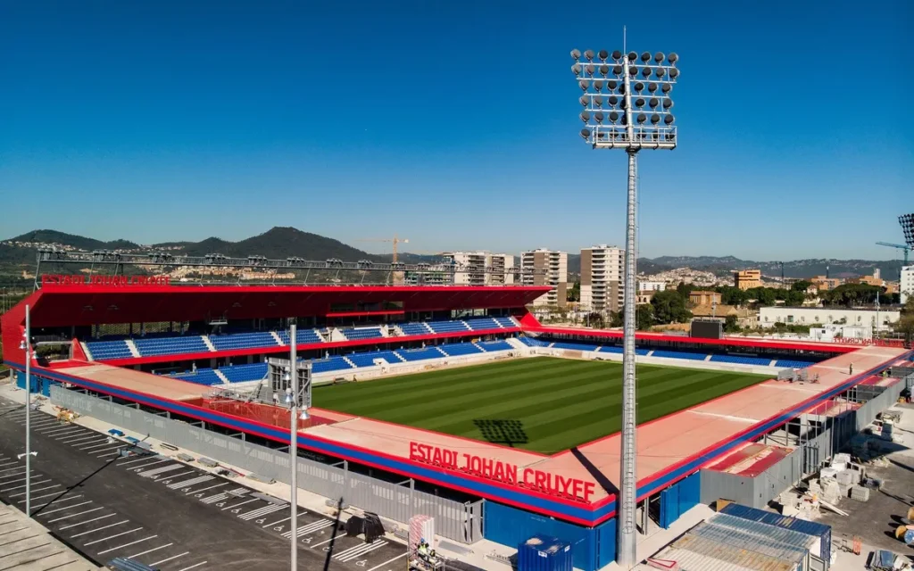 El Estadi Johan Cruyff luce de esta forma en este momento, antes de recibir al Valencia