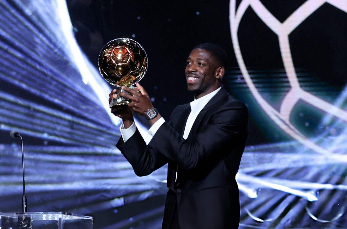 Dembele con el balón de oro